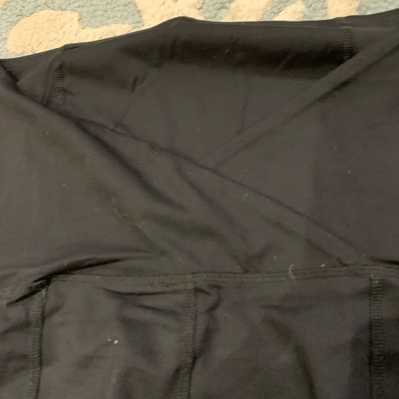 Ingrid and Isabel maternity leggings. - Picture 8 of 8